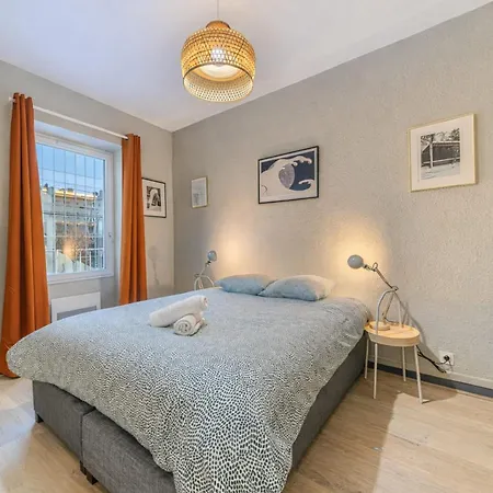 L'escale Des Halles 2-bedroom 3 Apartment *
